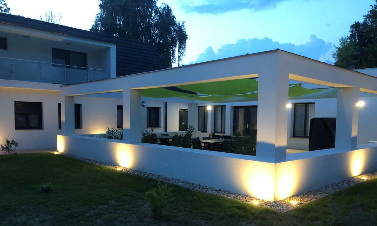 Hotel Duna Vendeghaz Fadd-Dombori Zewnętrze zdjęcie