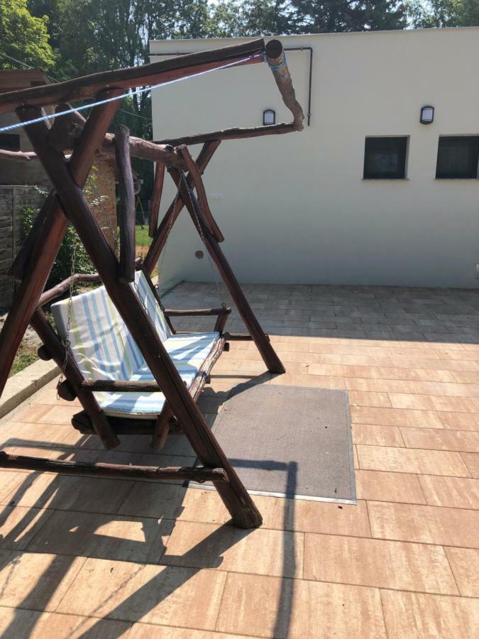 Hotel Duna Vendeghaz Fadd-Dombori Zewnętrze zdjęcie